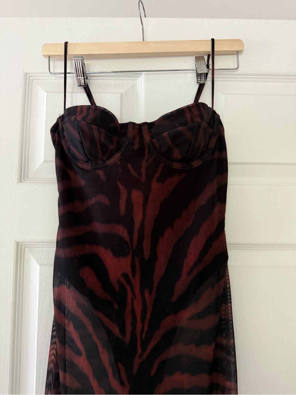Dream Of Me Maxi Dress Amber Zebra - Picture 5 of 8